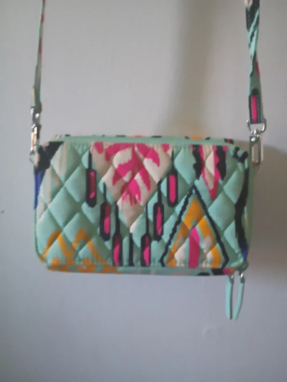 Vera Bradley Aqua Quilted Purse With Crossbody Straps Multicolor Geometric Print